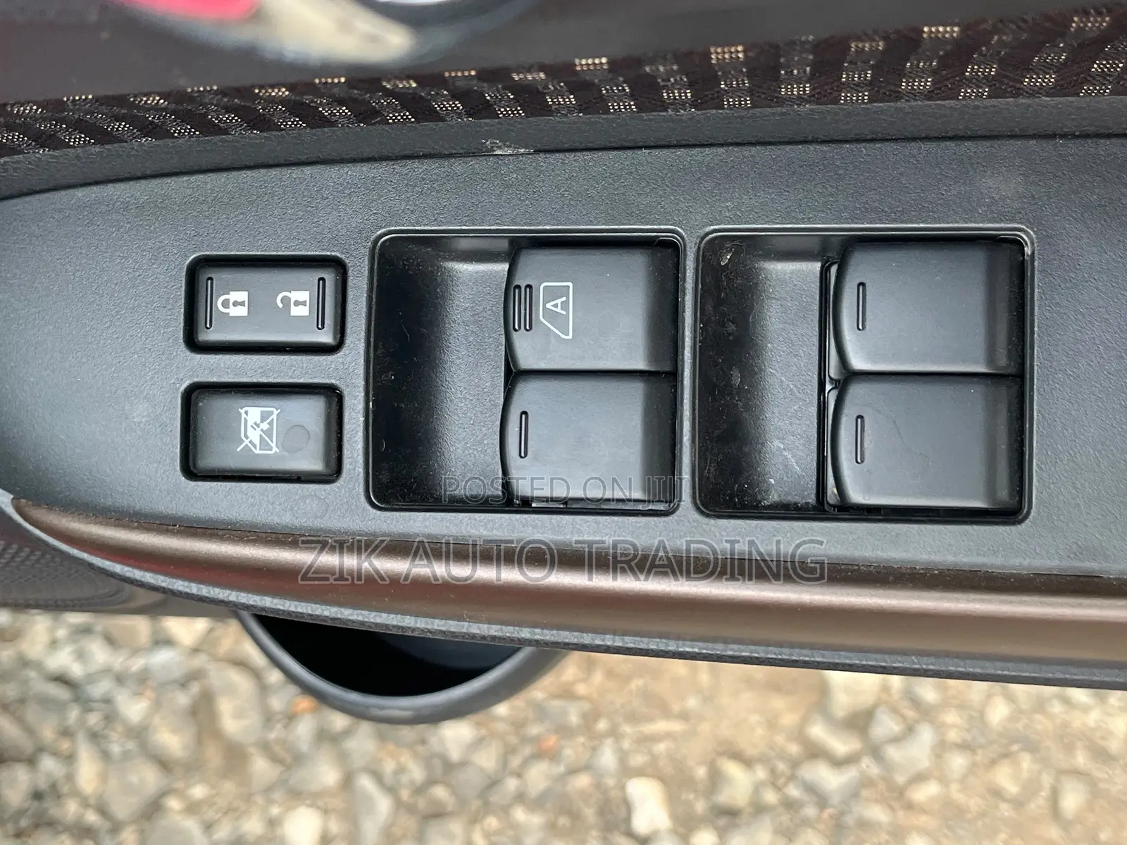 Nissan Note 2019 Red
