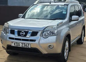 Nissan X-Trail 2013