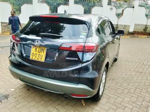 Honda Vezel 2017 Purple