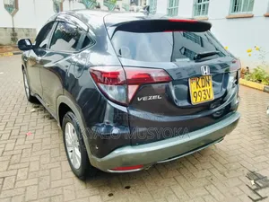 Honda Vezel 2017 Purple