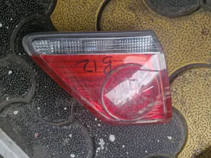 Toyota Crown Bootlight