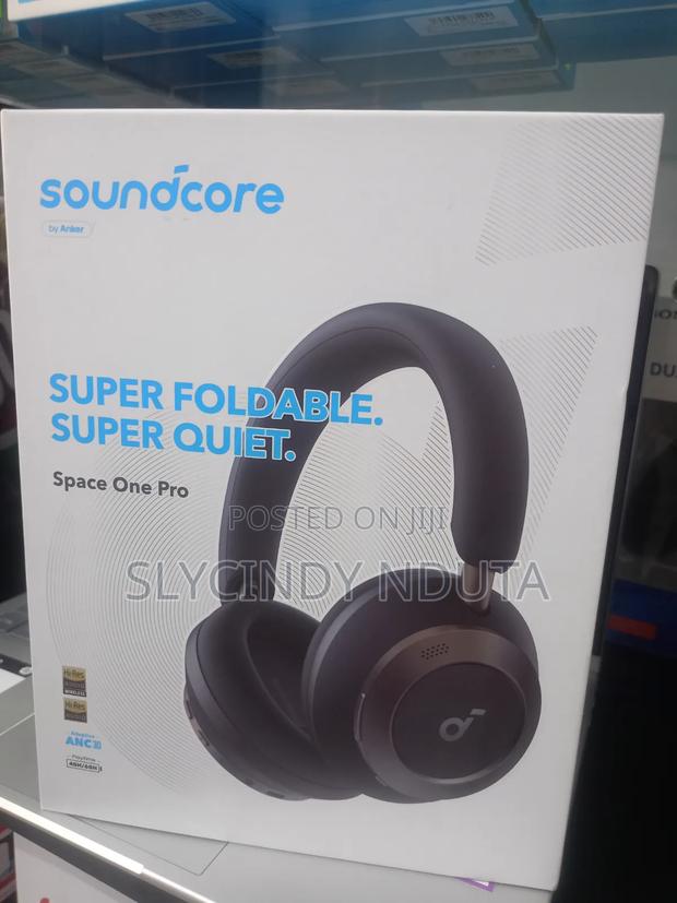 Soundcore Space One Pro - main view