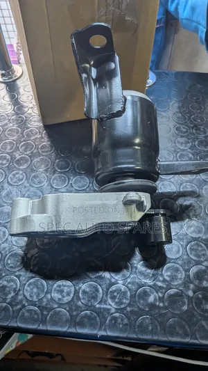 Engine Mounting Mazda Demio DJ Woth Clamp