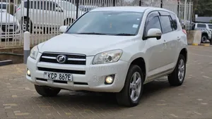 Toyota RAV4 2.5 4x4 2010 White