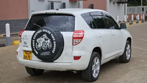 Toyota RAV4 2.5 4x4 2010 White