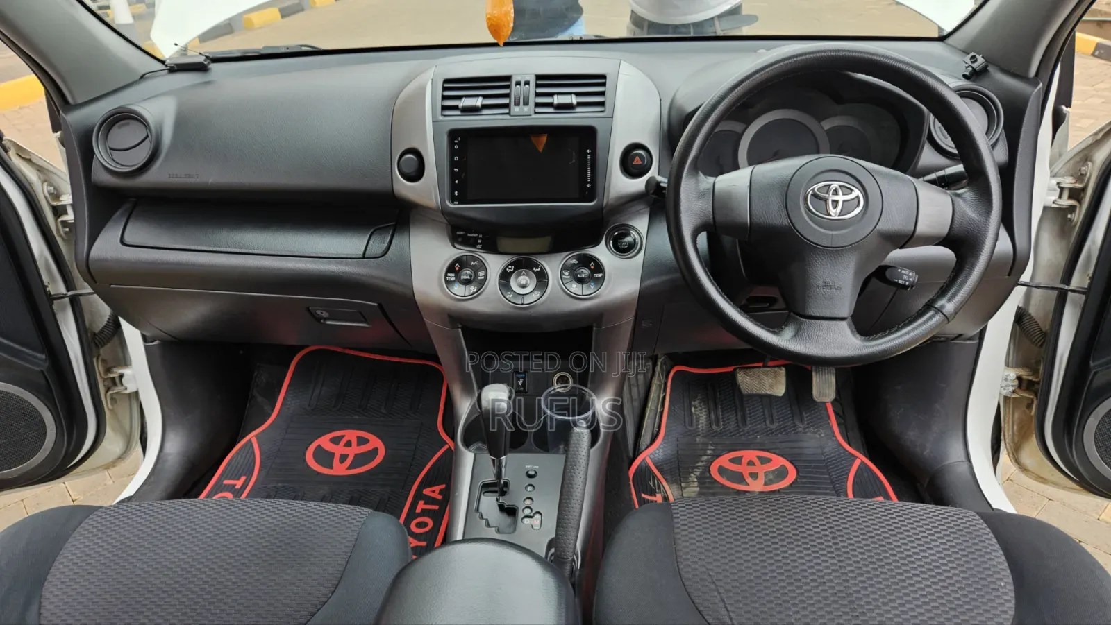 Toyota RAV4 2.5 4x4 2010 White