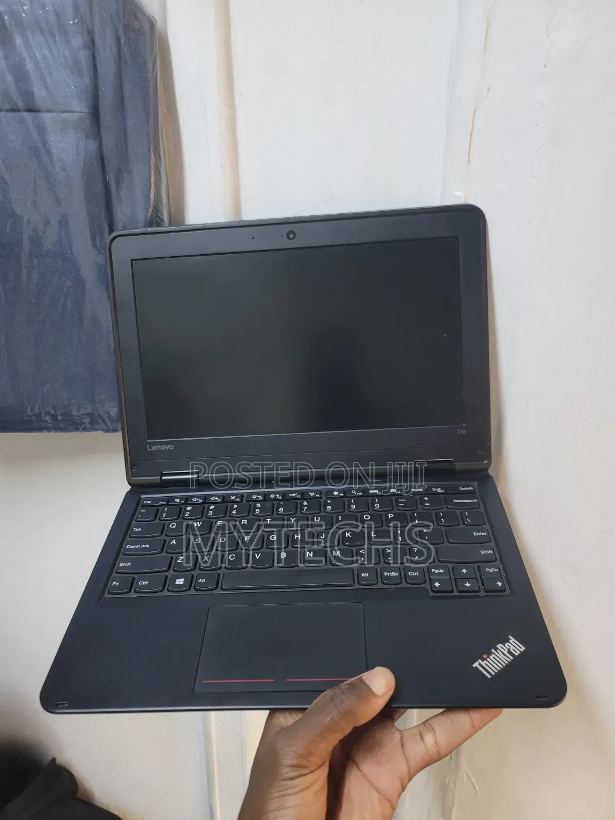 Laptop Lenovo ThinkPad 11e 4GB Intel Celeron SSD 128GB