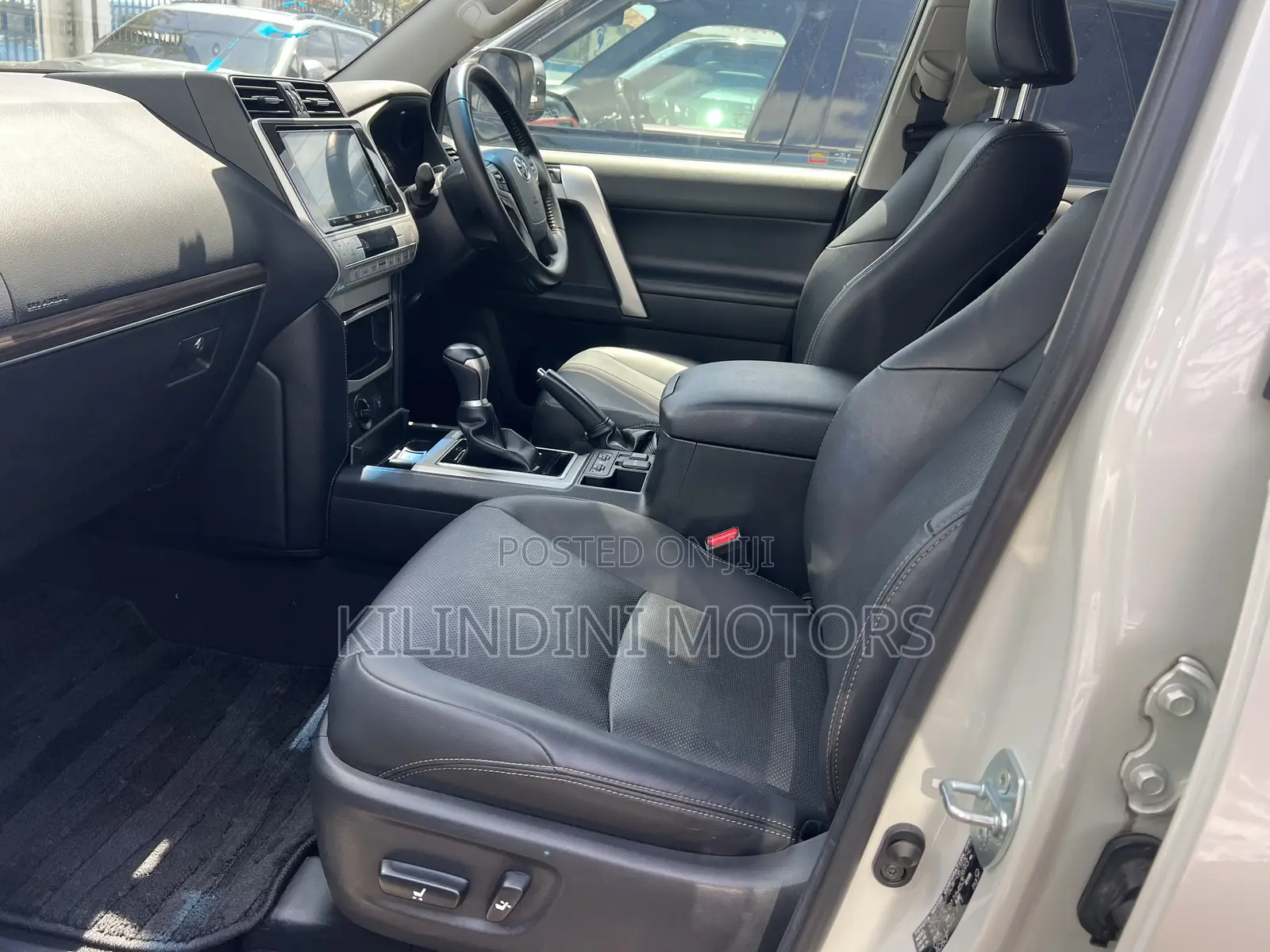 Toyota Land Cruiser Prado 2020