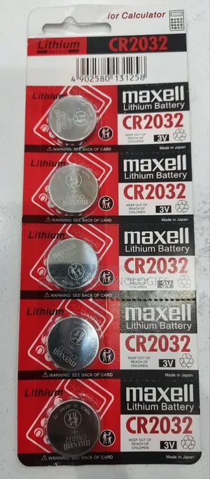 Maxell CR2032 Lithium Battery 3V Calculator Car Key Remote Japan