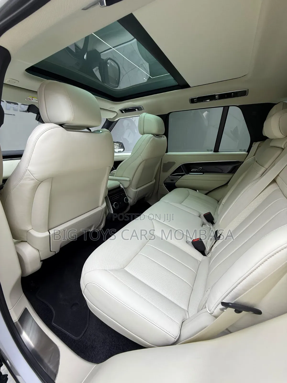 Rover 400 2019 White