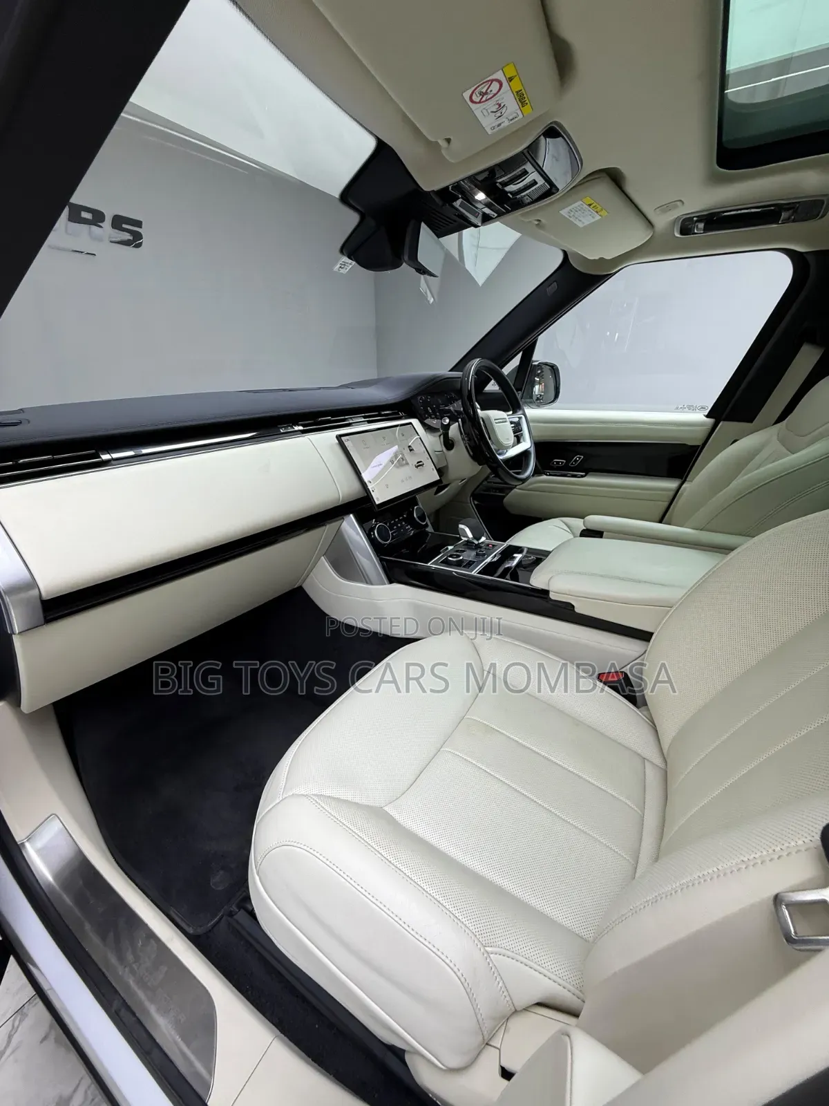 Rover 400 2019 White