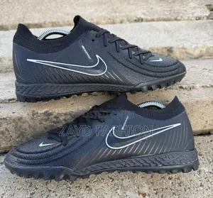 Nike Football Trainers