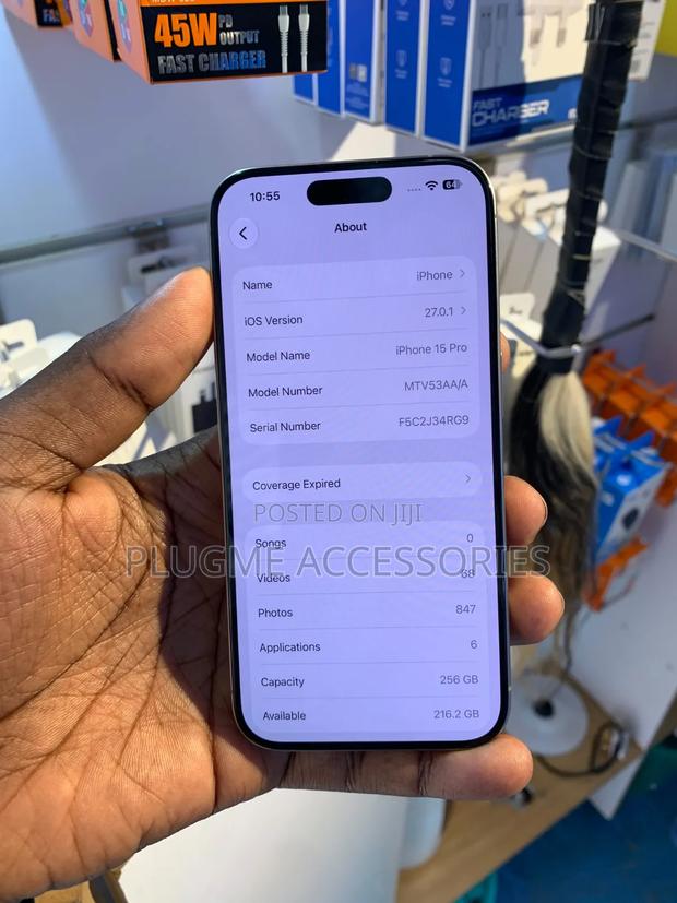 Apple iPhone 15 Pro 256 GB Gray - thumbnail 2