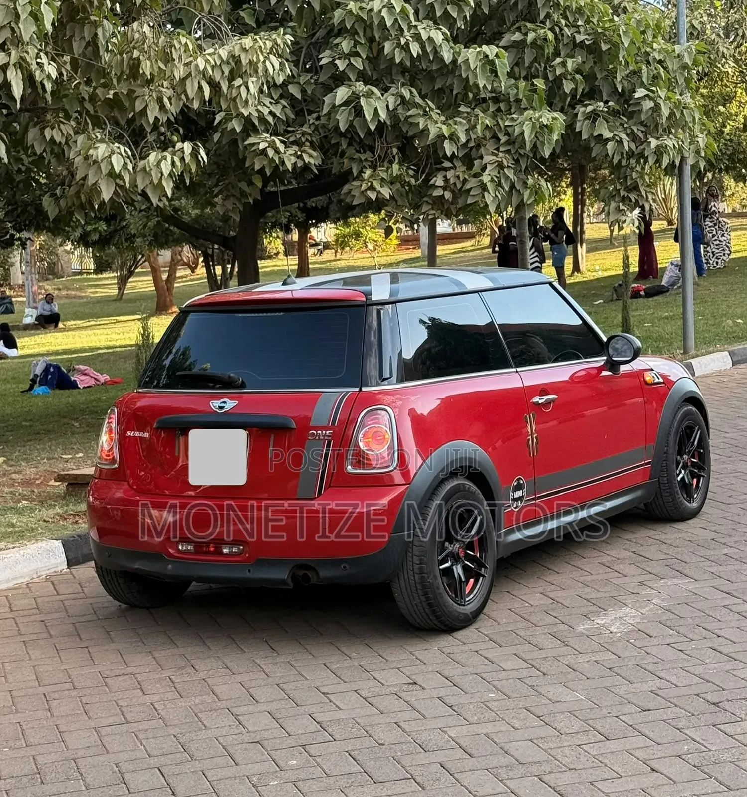 Mini Cooper 2013 Red