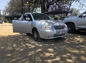 Toyota Corolla 2004 Silver