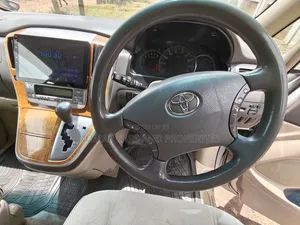 Toyota Alphard 2.4 Petrol FWD 2006 Silver