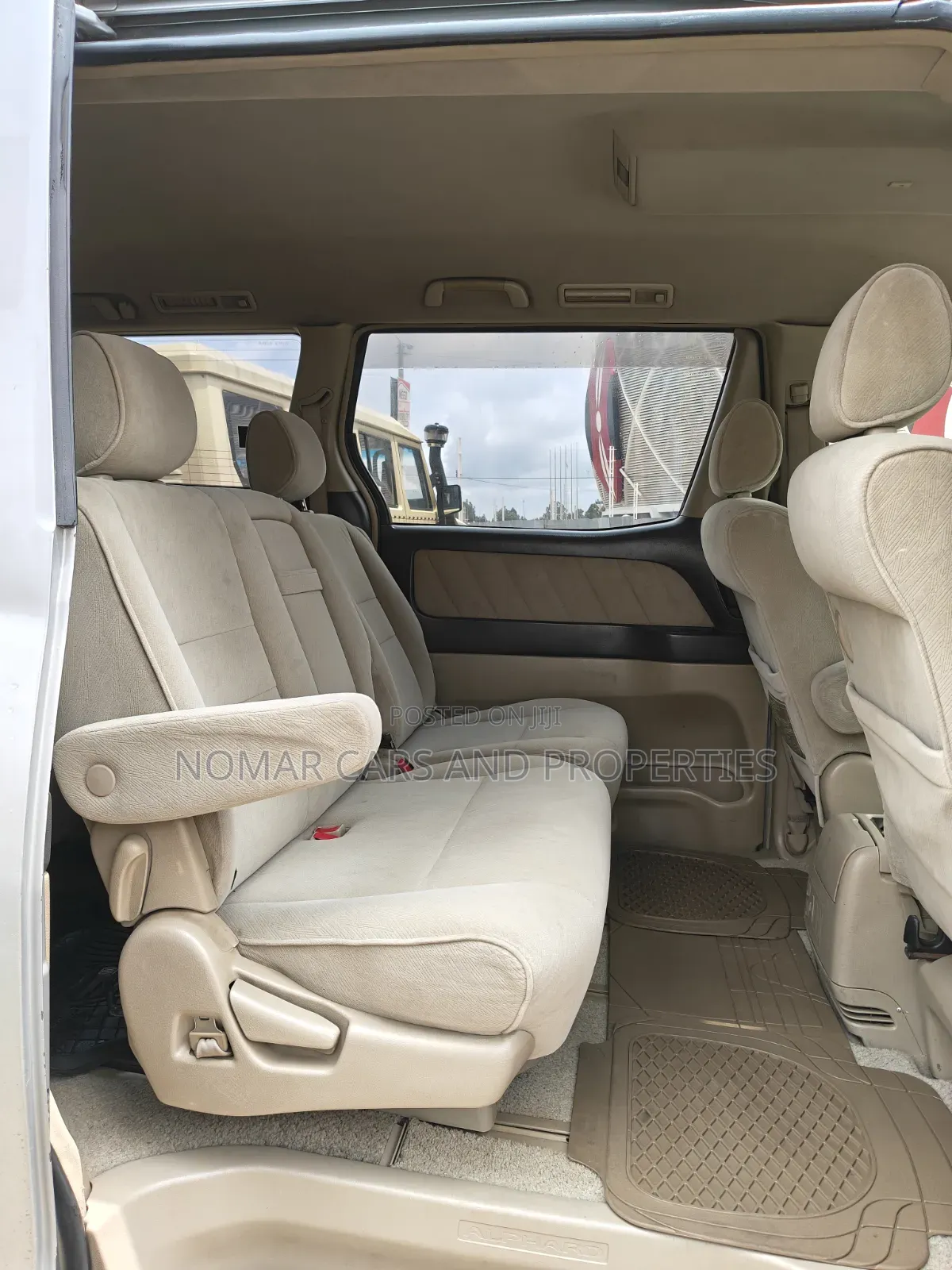 Toyota Alphard 2.4 Petrol FWD 2006 Silver