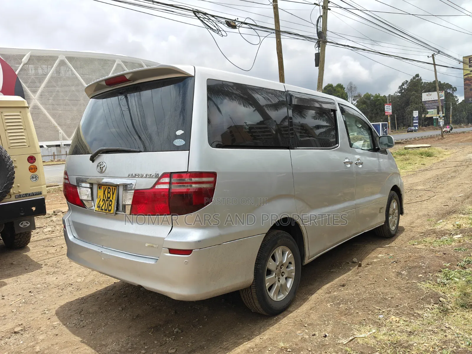 Toyota Alphard 2.4 Petrol FWD 2006 Silver