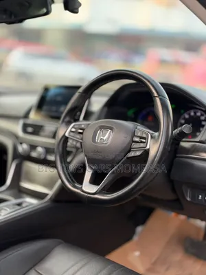 Honda Accord 2019 White
