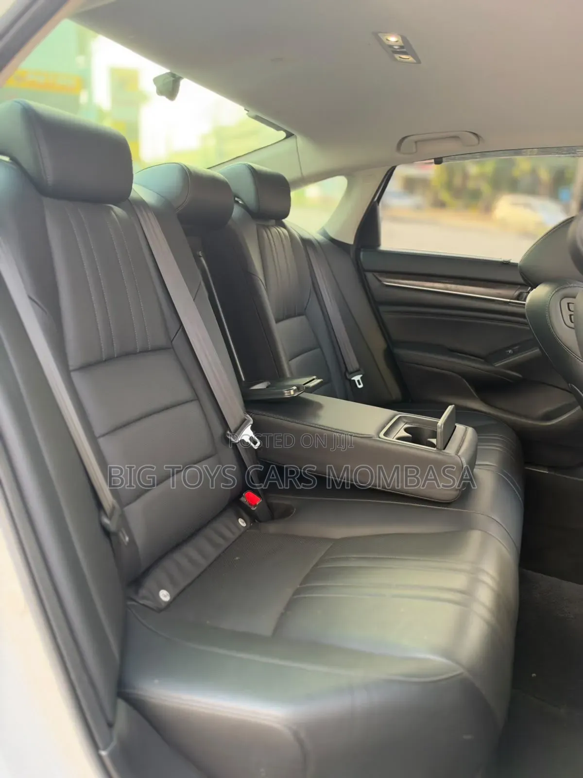 Honda Accord 2019 White
