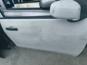 Nissan Ad Front Door