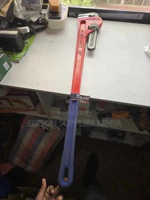 Pipe Wrench 48" Inch Heavy Duty Plumber's Wrench Pipe Range