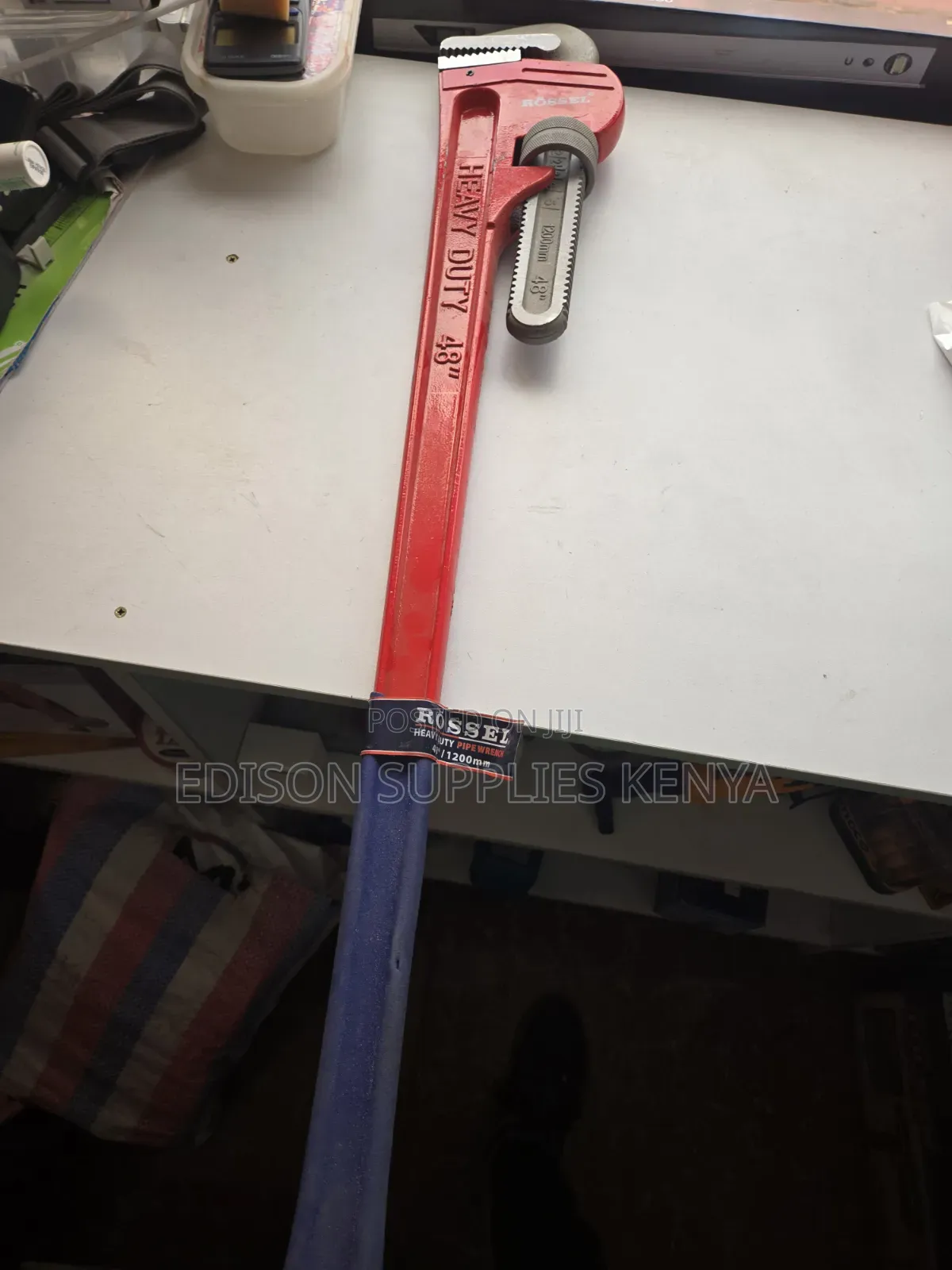 Pipe Wrench 48" Inch Heavy Duty Plumber's Wrench Pipe Range
