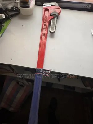 Pipe Wrench 48" Inch Heavy Duty Plumber's Wrench Pipe Range