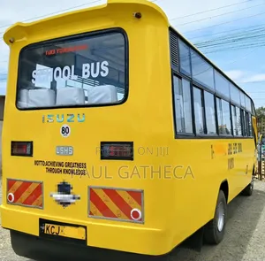 Isuzu NQR 2016 Yellow
