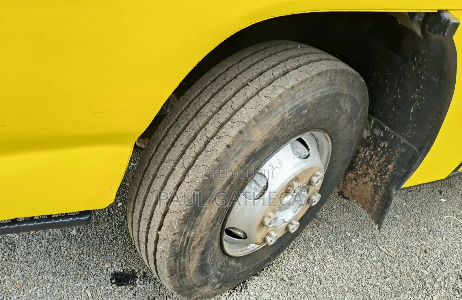 Isuzu NQR 2016 Yellow
