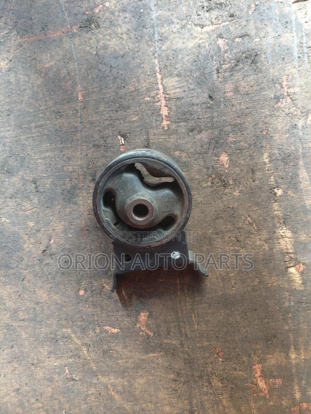 Engine Mounting - thumbnail 3