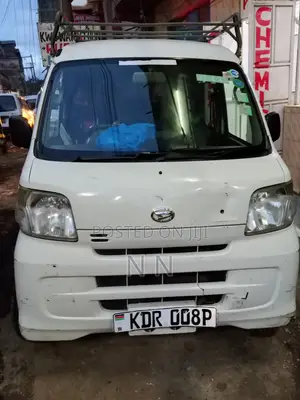 Suzuki Every 2016 White