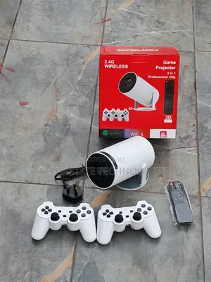 HY300 Smart Game Projector With 2 Wireless Controllers