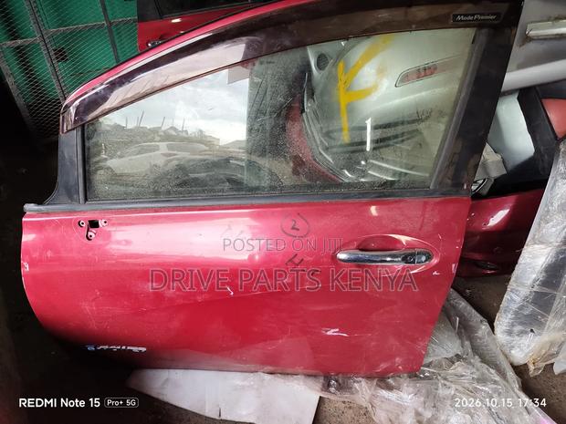 Nissan Note E12 Front RHS Door - main view
