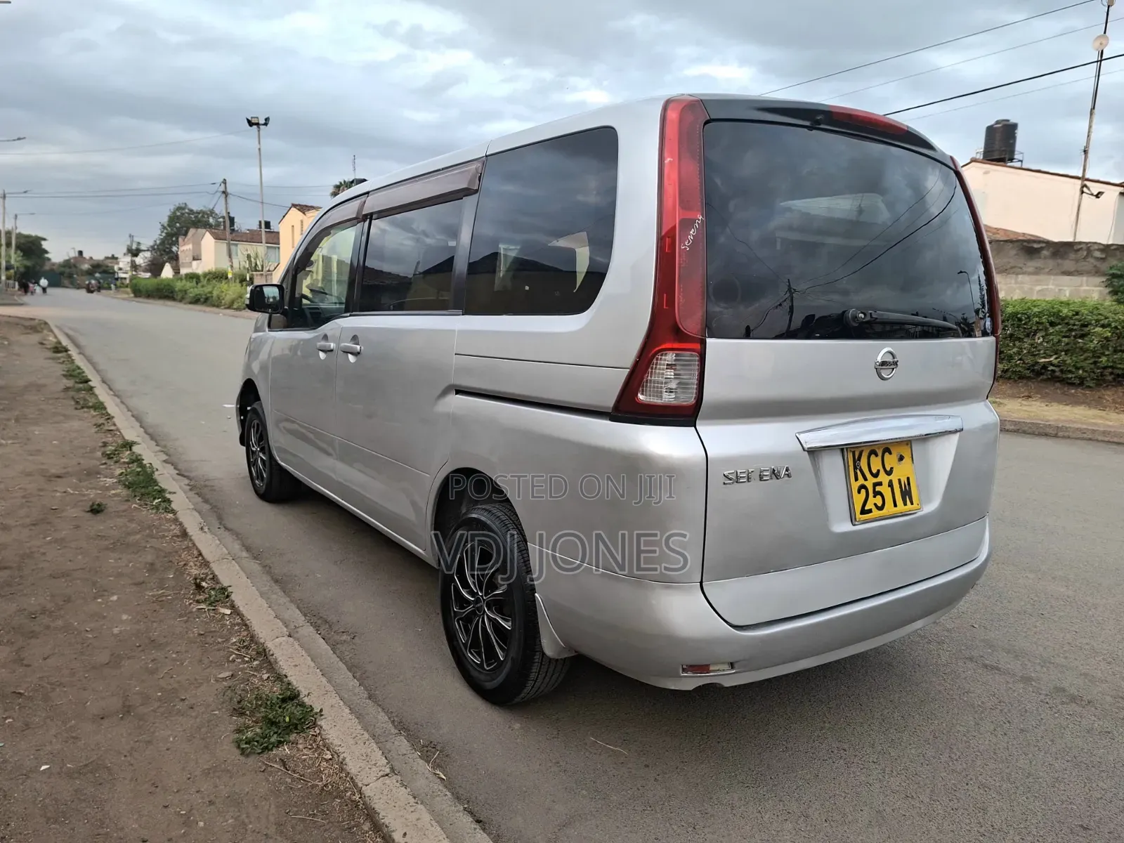 Nissan Serena 2008 Silver