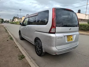 Nissan Serena 2008 Silver