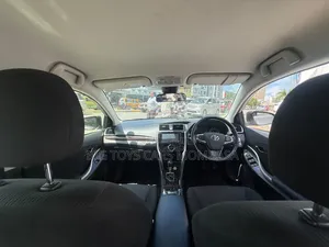 Toyota Premio 2019 Silver