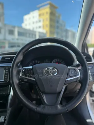 Toyota Premio 2019 Silver