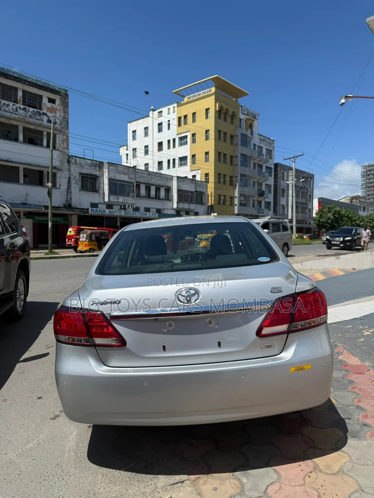 Toyota Premio 2019 Silver
