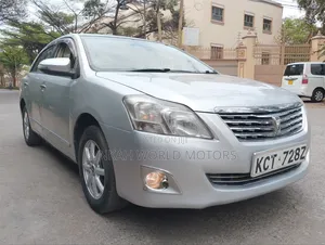 Toyota Premio 2013 Silver