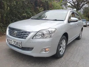 Toyota Premio 2013 Silver
