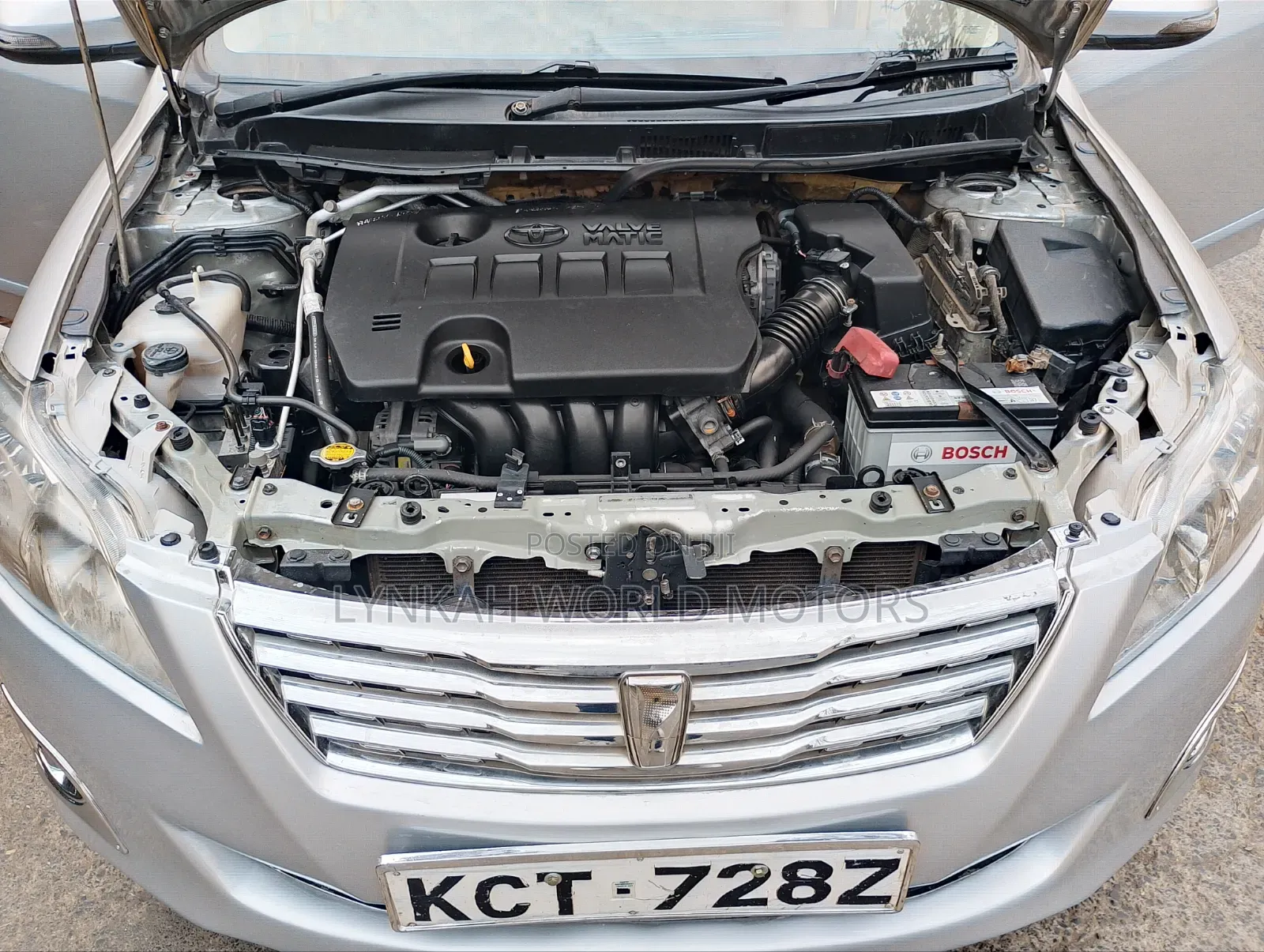 Toyota Premio 2013 Silver