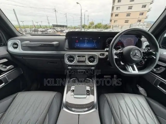 Mercedes-Benz G-Class 2024
