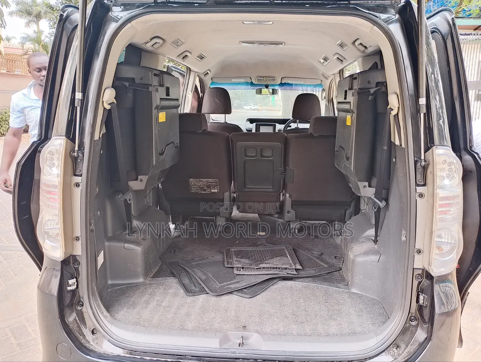 Toyota Voxy 2009 Black