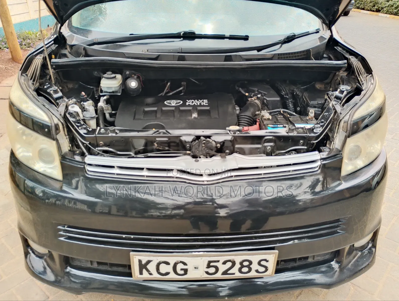 Toyota Voxy 2009 Black