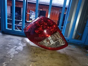 RAV4 2006/ Taillight