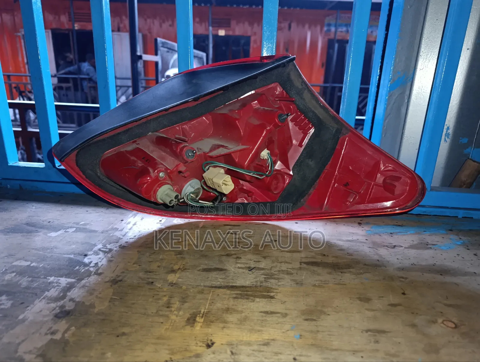 RAV4 2006/ Taillight