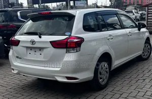 Toyota Corolla Fielder 2019 White
