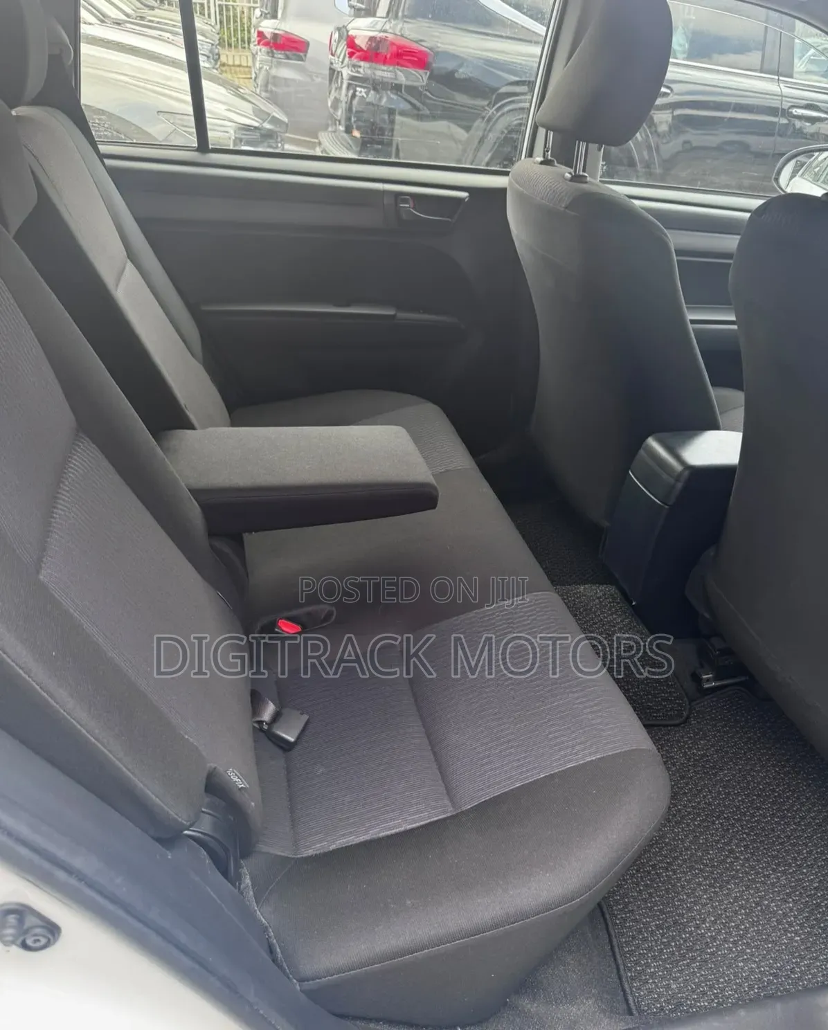 Toyota Corolla Fielder 2019 White