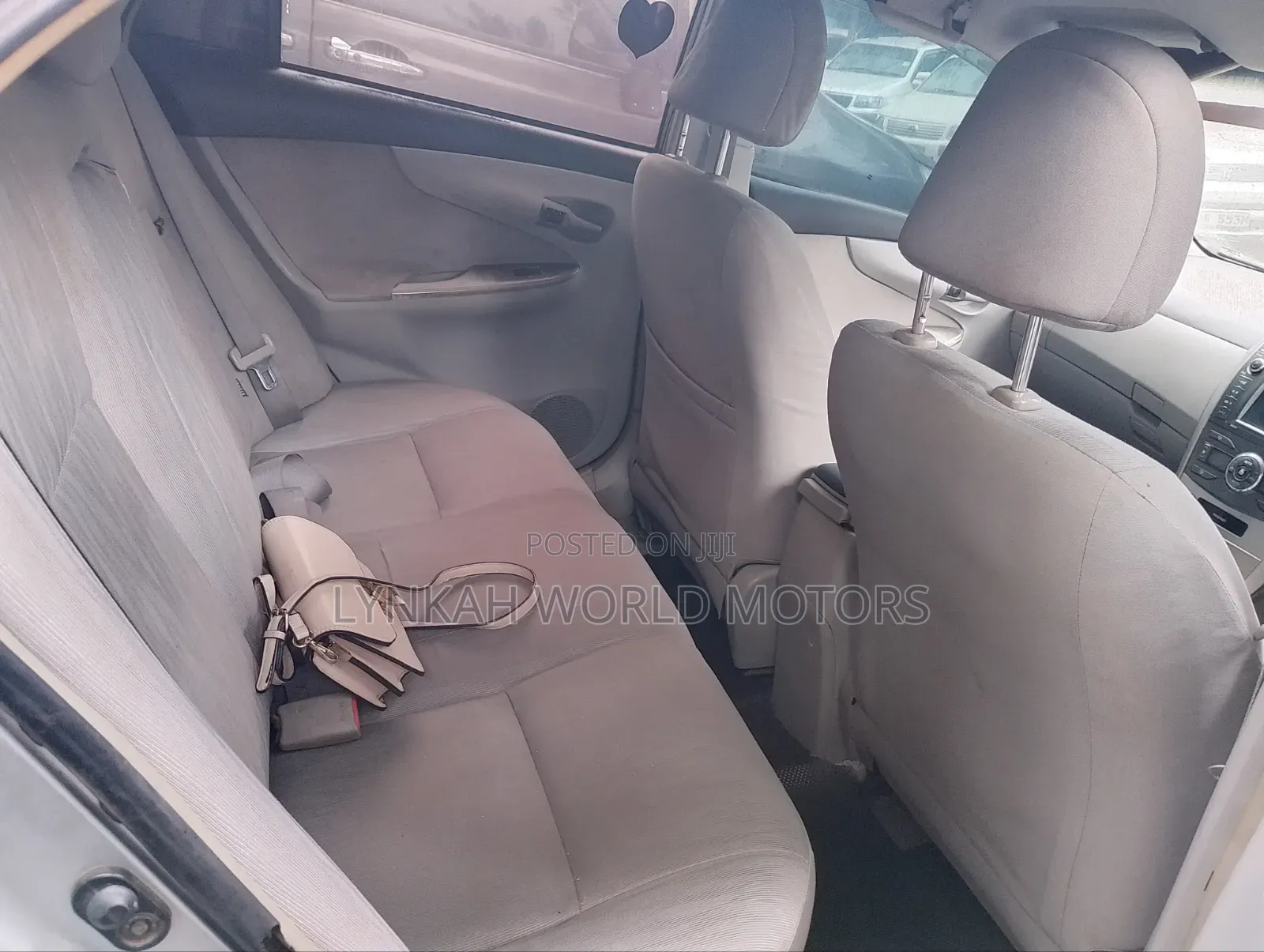 Toyota Axio 2007 Silver